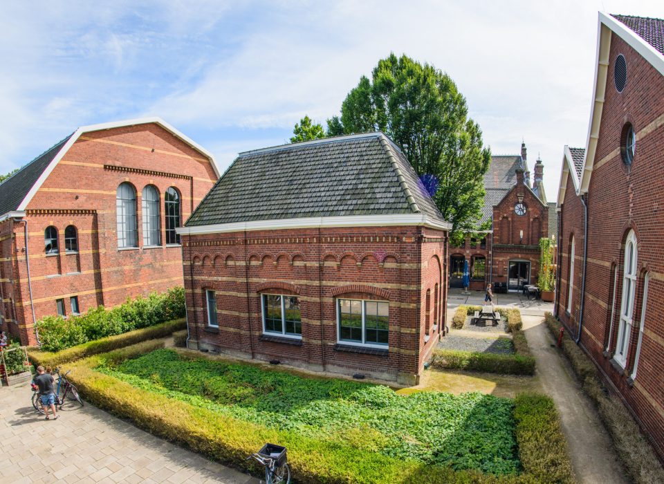 Meterhuisje Westergas: The Place for Green Exhibitions