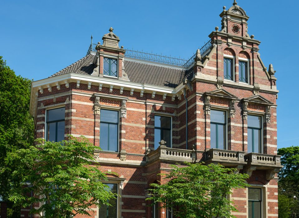 Museum Villa: “New Museum Villa Opens in Amsterdam: Art That Speaks to the Soul”