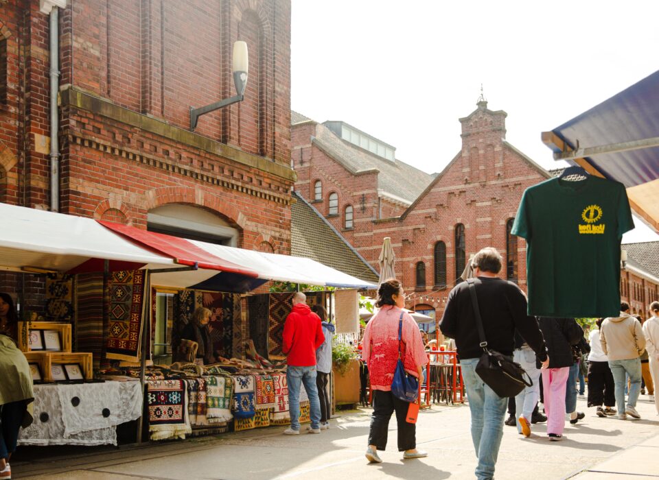 Sunday Market